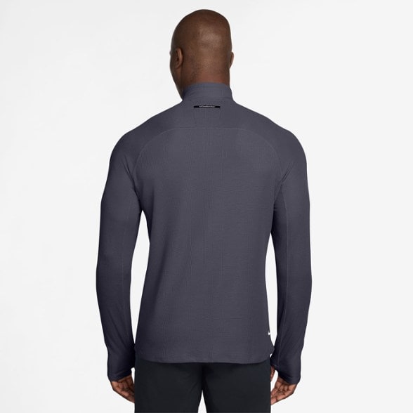 On Body Image of color Gridiron/Gridiron/Summit White