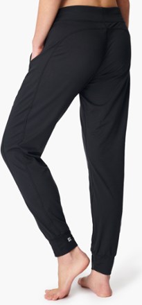 Gary 27 Yoga Pants - Women's