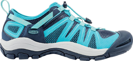 keen water hiking shoes