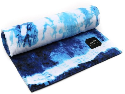 Slowtide Indigo Sun Towel 1