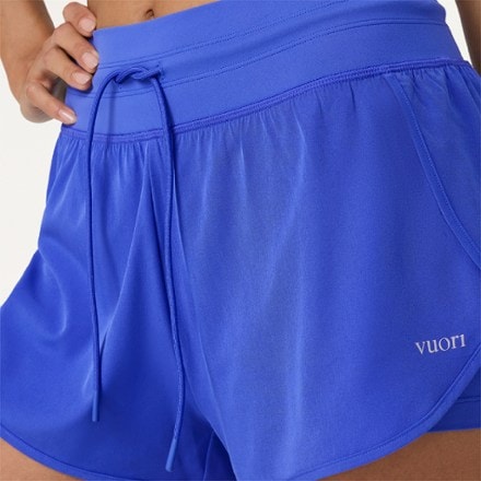 Vuori Daily Speed Shorts - Women's 7
