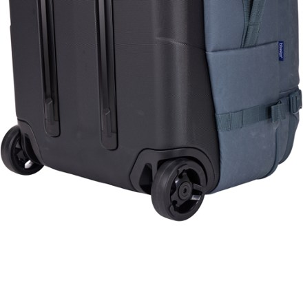Thule Aion 28" Wheeled Duffel 4