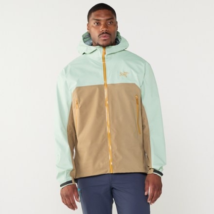 Arc'teryx Beta Jacket - Men's 1