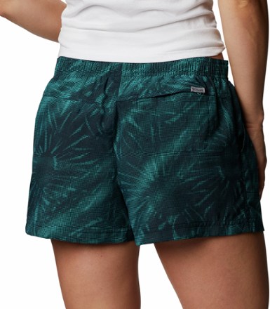 Columbia Sandy River II Printed Shorts - Women's 4