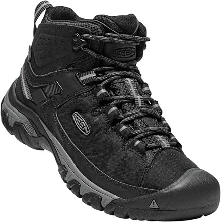 rei backpacking boots