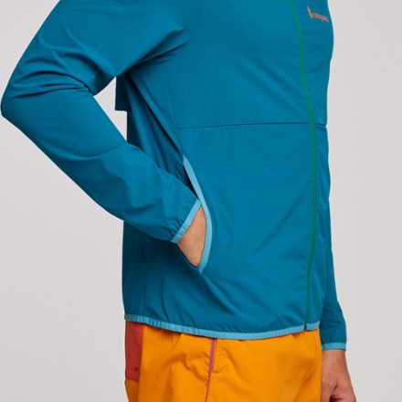 Cotopaxi Vuelta Performance Windbreaker - Men's 8
