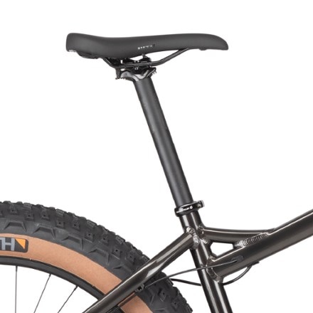 Salsa Mukluk Deore 11 Fat-Tire Mountain Bike 4