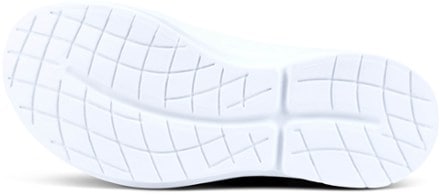 OOFOS OOmg eeZee Low Shoes - Women's 6