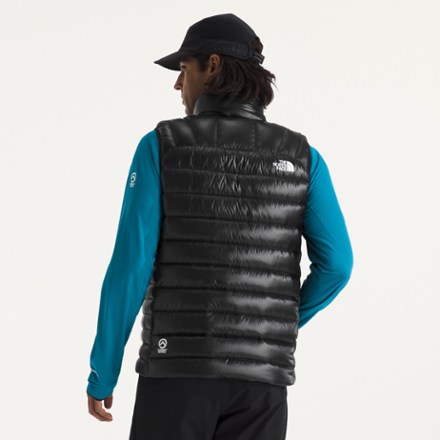 The North Face Summit Series Breithorn Down Vest - Men's 1