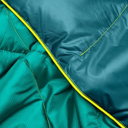 Rumpl Backcountry Puffy Blanket 8