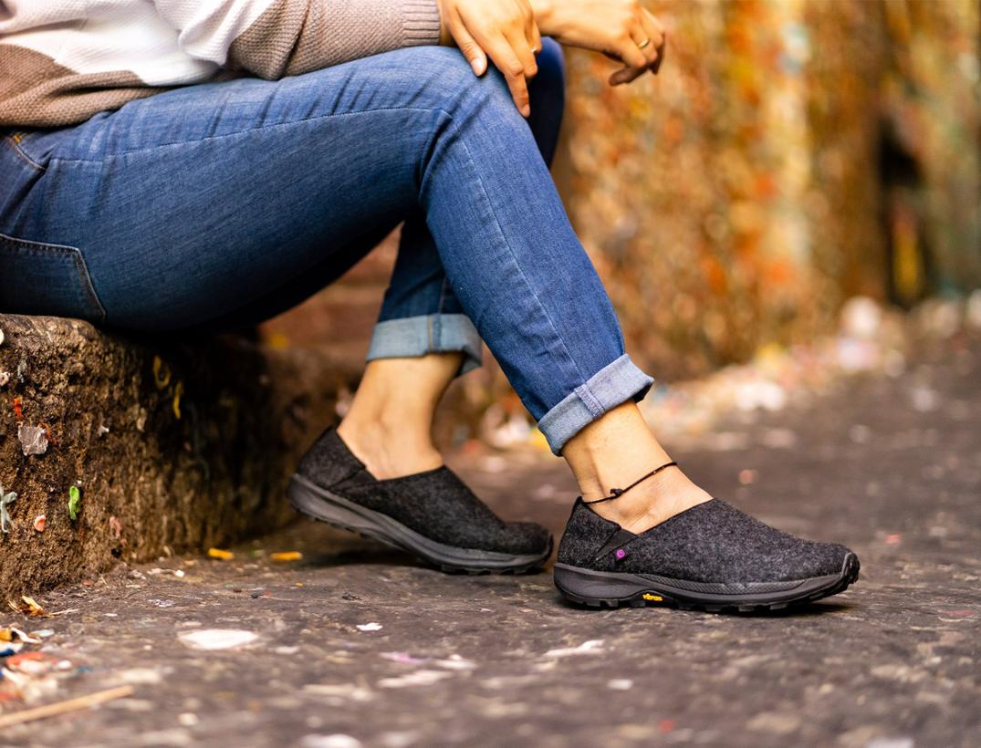 Location Image for Rekovr 2 Shoes - Women's