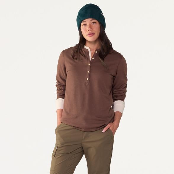 On Body Image of color Cherrywood