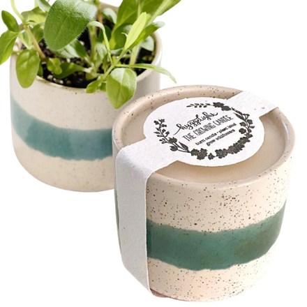 Hyggelight- The Growing Candle Edith Candle - Fire/Spice Scent 1
