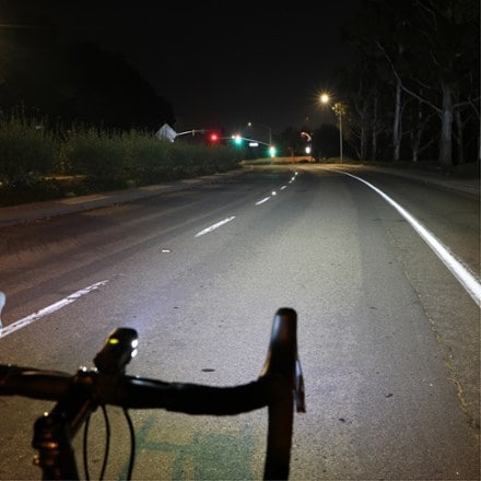 Cygolite City Micro 800 Lumen USB-C Rechargeable Bicycle Headlight 6