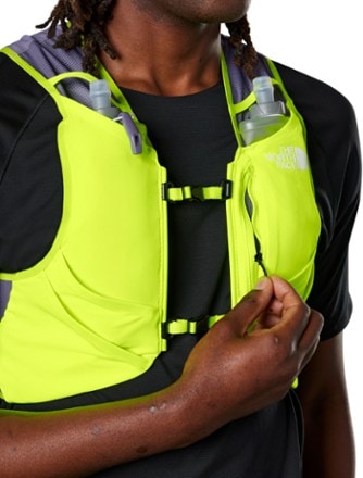 The North Face Summit Run Race Day Hydration Vest 8 5