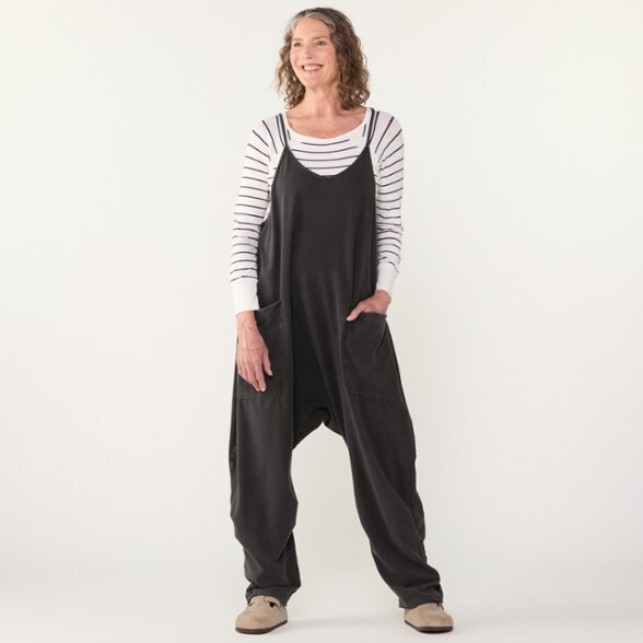 Model info: Height: 5'7" | Waist: 31 | Wearing size: M
