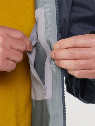 Arc'teryx Beta SL Jacket - Men's 6