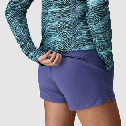 Outdoor Research Swift Lite Hybrid Shorts - Women's 6