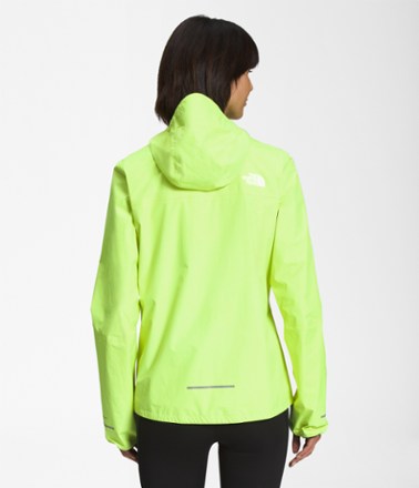 WOMEN'S FULLY REFLECTIVE LIGHTWEIGHT RUNNING JACKET – PYR Reflective™