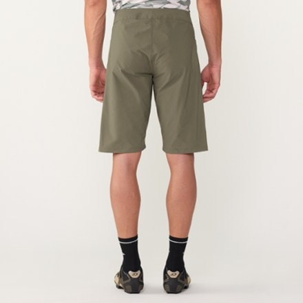 Fox Switchback Bike Shorts - Men's 4
