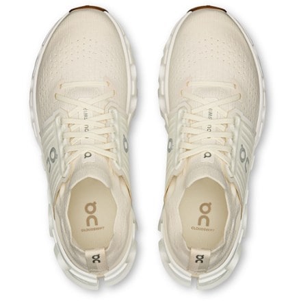 On Cloudswift 4 Road-Running Shoes - Women's 4