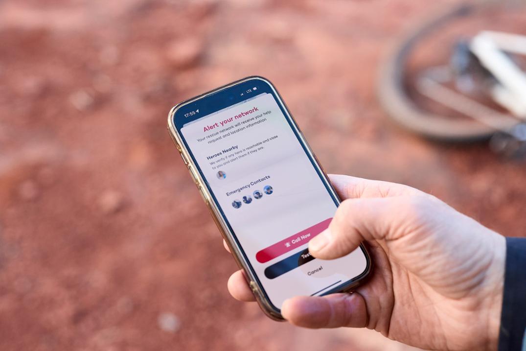 Location Image for Payroll Mips E-MTB Bike Helmet with Aleck Crash Detection