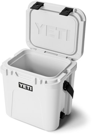 YETI Roadie 24 2.0 Hard Cooler 3