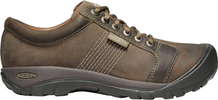 casual shoes company