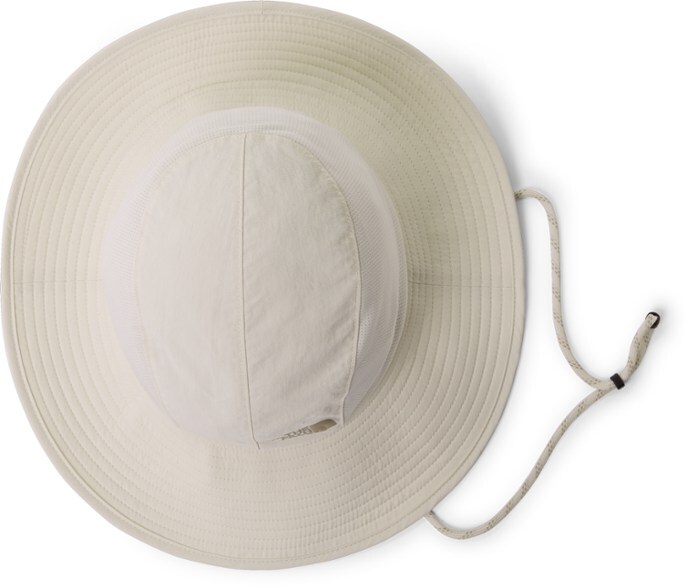 Overhead (Vintage White/Dune Beige)