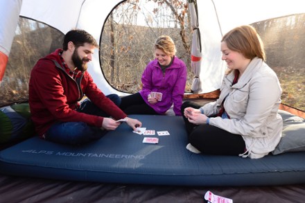 ALPS Mountaineering Meramac 5 Tent 2
