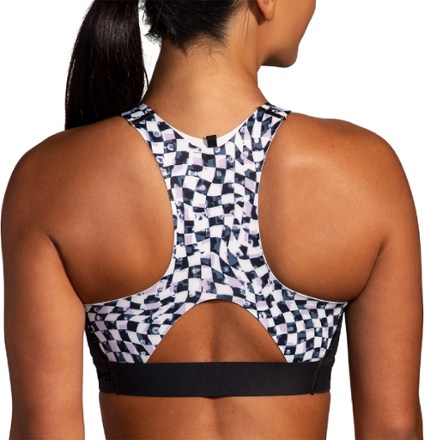 Brooks 3 Pocket Sports Bra 2