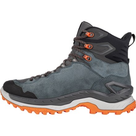 Lowa Innovo GTX Mid Hiking Boots - Men's 1