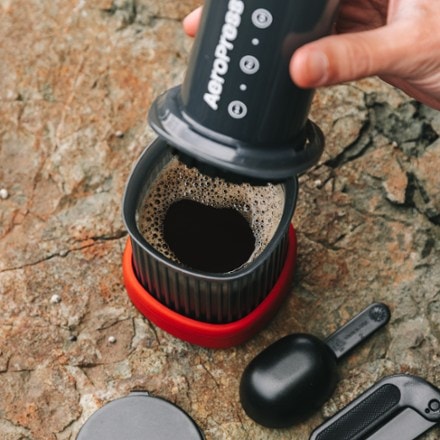 AeroPress Go Travel Coffee Press 4