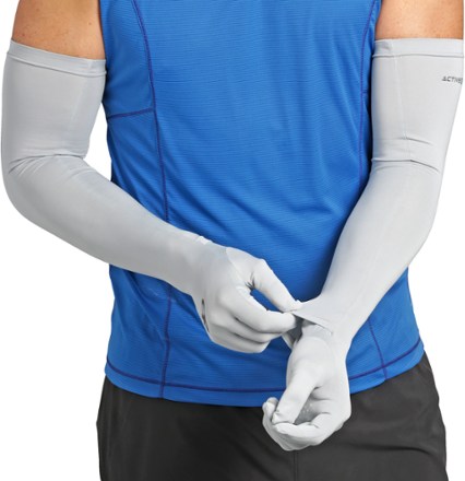 Details about   Outdoor Research ActiveIce Full Fingered Fishing Sun Sleeves Gloves UPF 50+ 