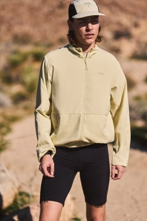 Vuori Terrain Jacket - Men's 7