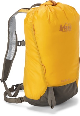REI Co-op Flash 18 Pack 0