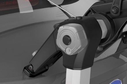 Thule OutWay Hanging 3-Bike Trunk Rack 10