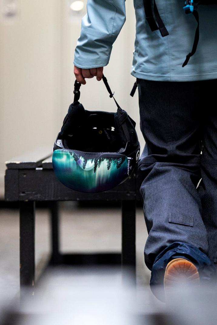 Location Image for Aurora Soc Goggles Cover