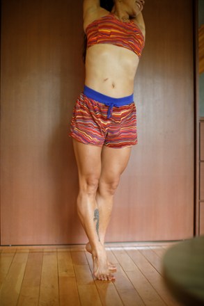 Janji x La Sportiva 3" AFO Middle Shorts - Women's 8