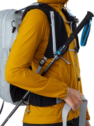Arc'teryx Aerios 30 Pack - Women's 8