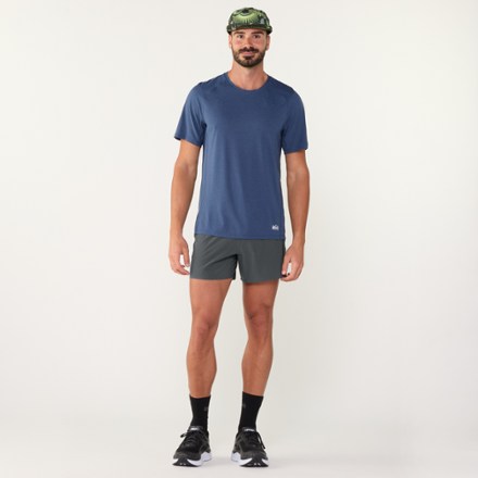 Janji AFO Middle Shorts - Men's 5" Inseam 3