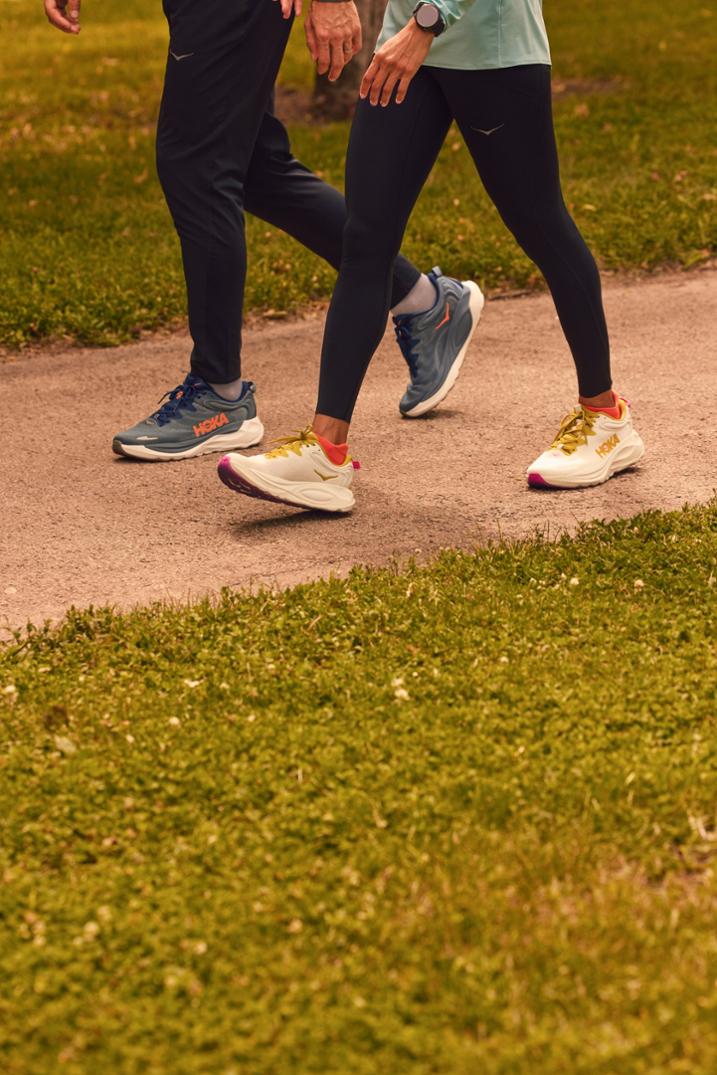 Location Image for Gaviota 6 Road-Running Shoes - Women's