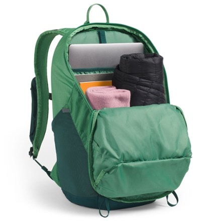 The North Face Borealis Trail Pack 4