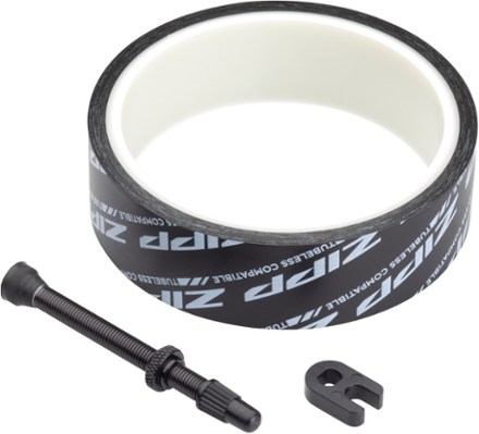 Zipp 303 Firecrest Tubeless Rear Rim 1