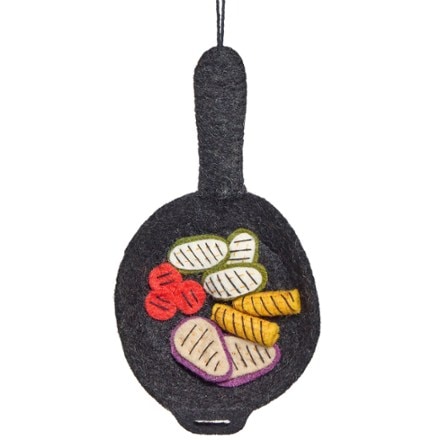 Craftspring Grilled Veggies Skillet Ornament 0
