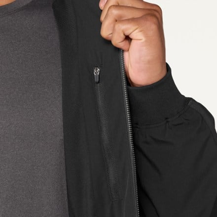 Vuori Kore Fitness Jacket - Men's 7
