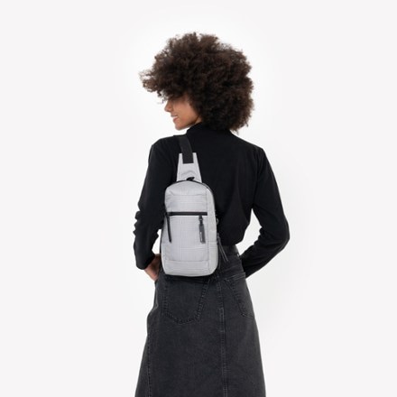 Sherpani Metro AT Sling Bag 3