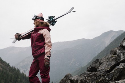 Location Image for Vertec 3L Jacket - Women's