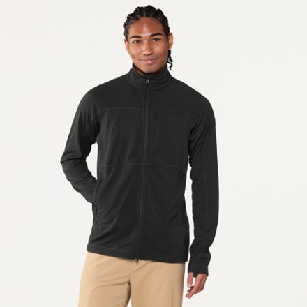 Model info: Height: 6'1" | Waist: 30" | Wearing size: M