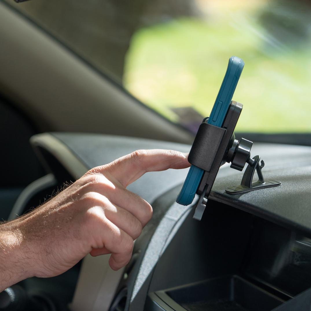 Location Image for Squeeze Universal Dash Mount